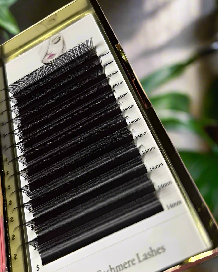 YY Lash Trays
